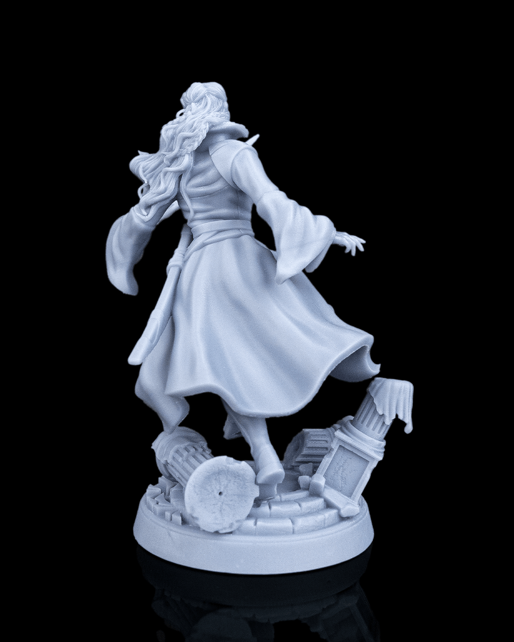 Aurelia The Savior – Sword-Raised Hero